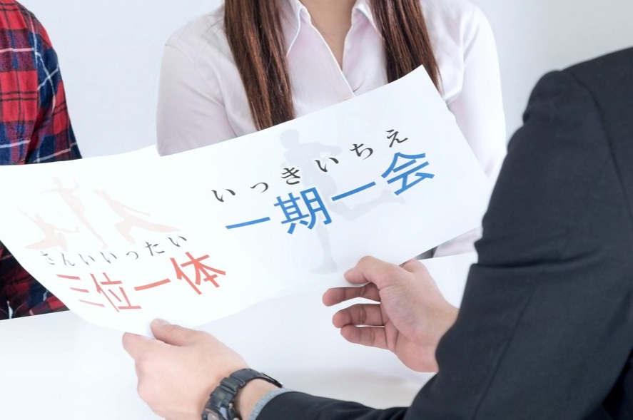 ルビを下側に振る : ruby-position: under の実装 | UNICO LABO